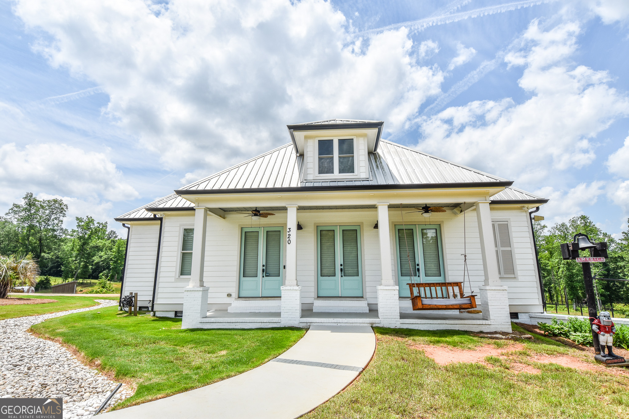 320 Buck Creek RD