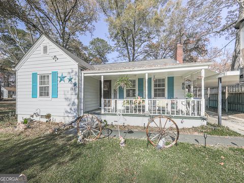 Photo of 728 Charlton Street NW, Rome, GA 30165 (MLS # 10645245)