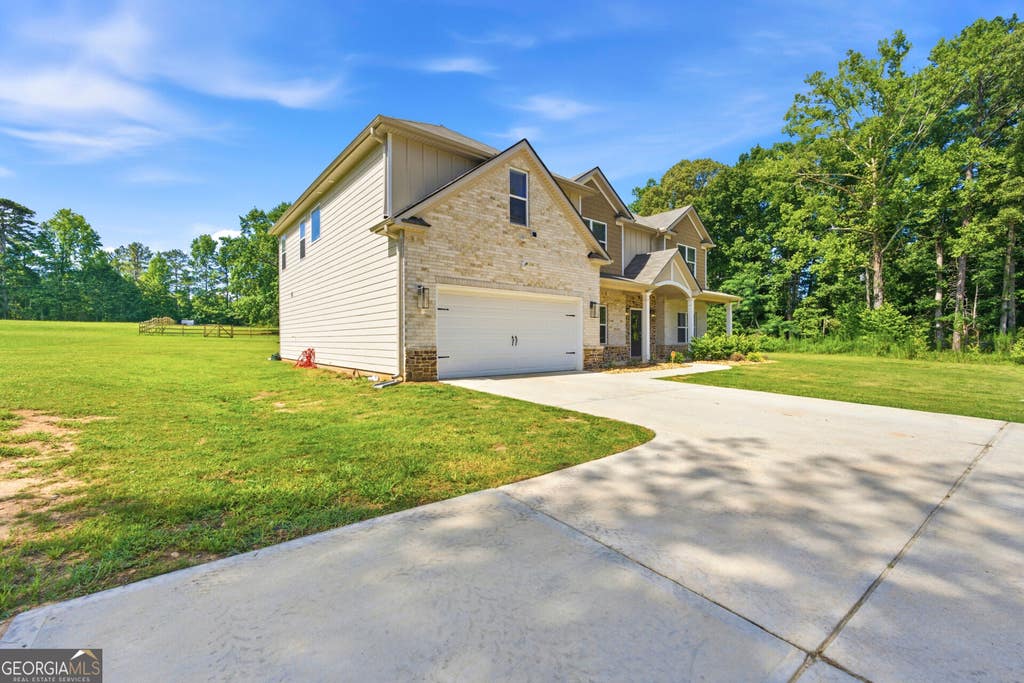 Photo of 178 Seay Road, Fayetteville, GA 30215 (MLS # 10809934)