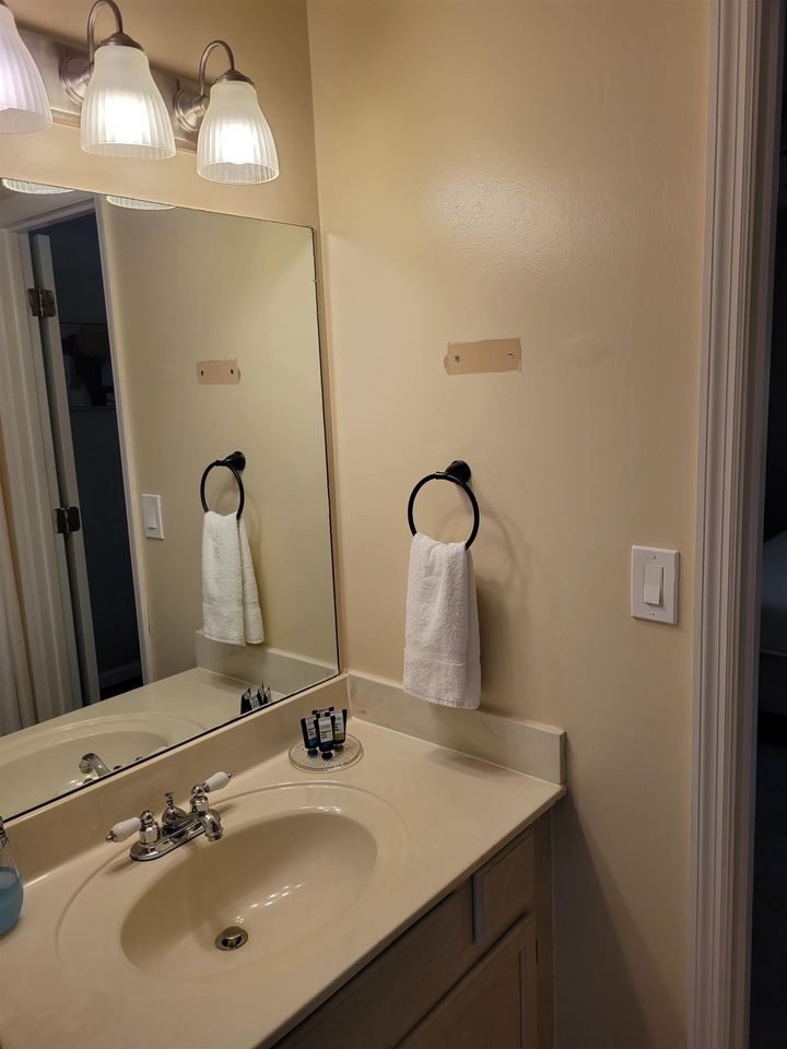 Hidden Creek - Residential Lease