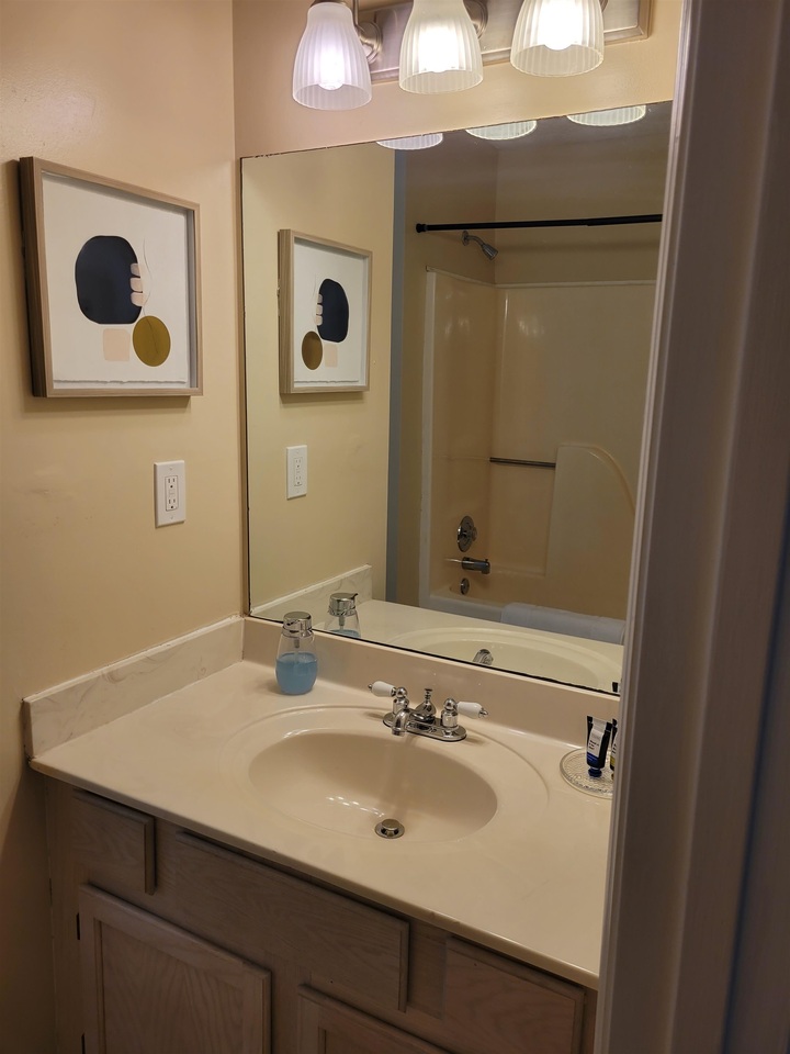 Hidden Creek - Residential Lease