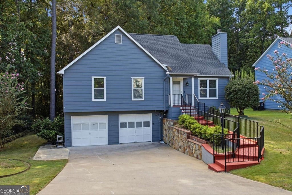 Photo of 115 Aztec Way SE, Acworth, GA 30102 (MLS # 10844397)