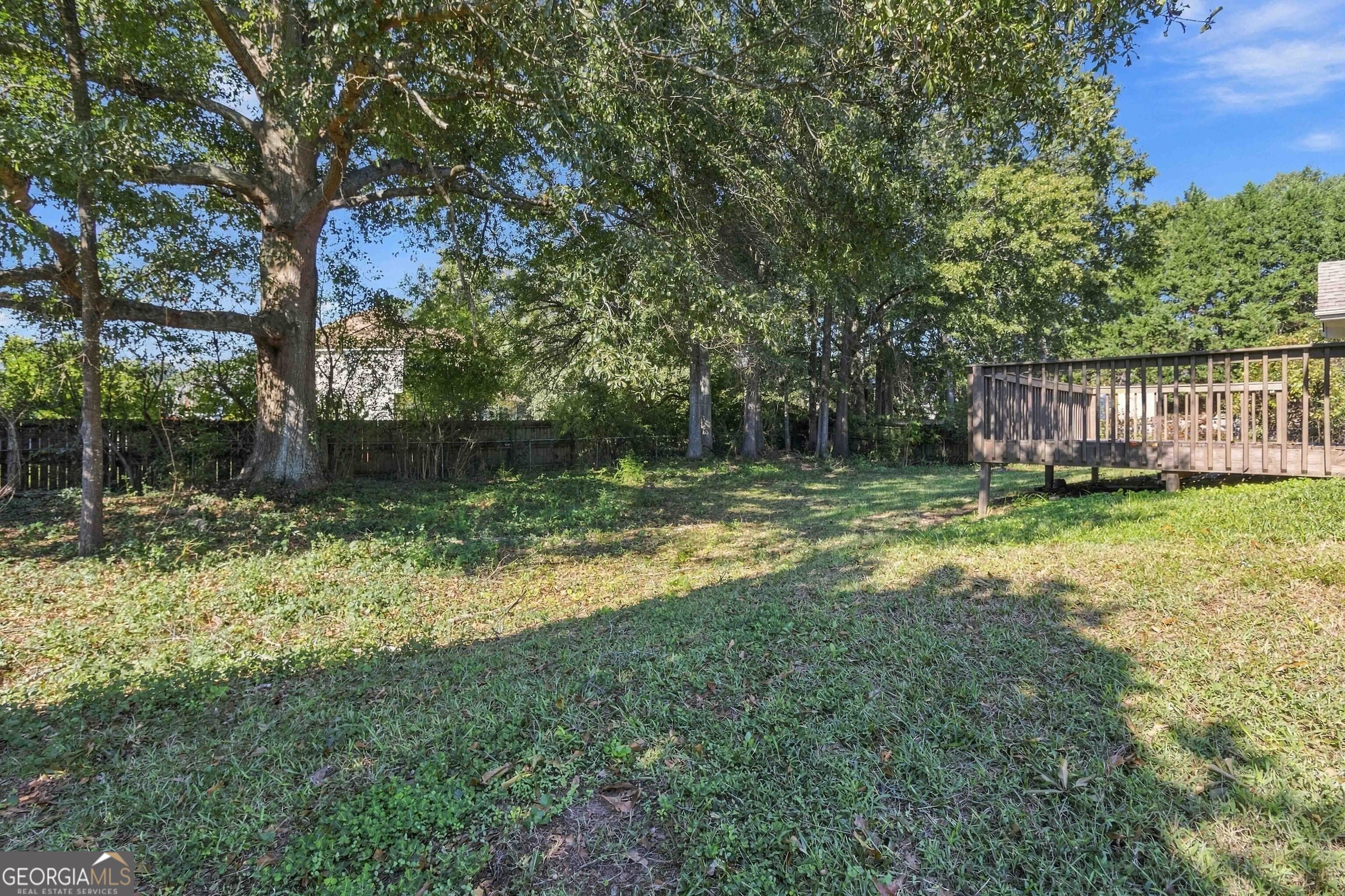 4215 Fox Chase DR