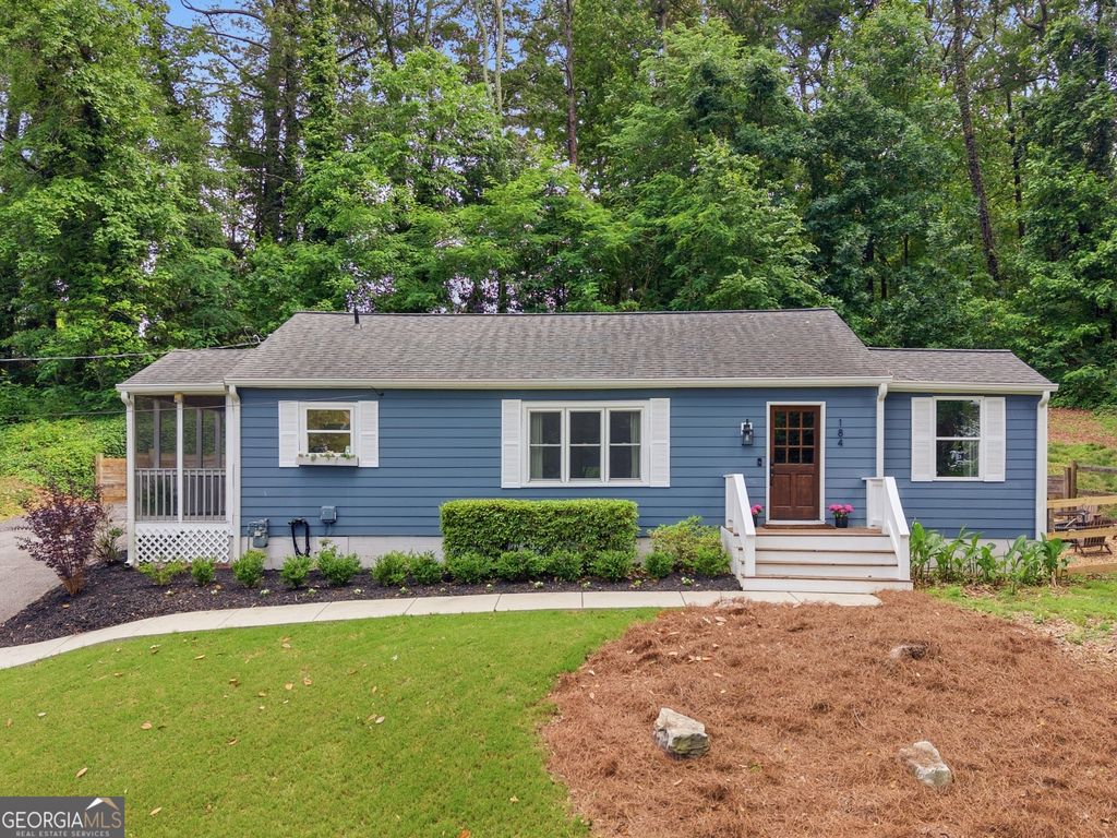 Photo of 184 Lemon Court NE, Marietta, GA 30060 (MLS # 10760616)