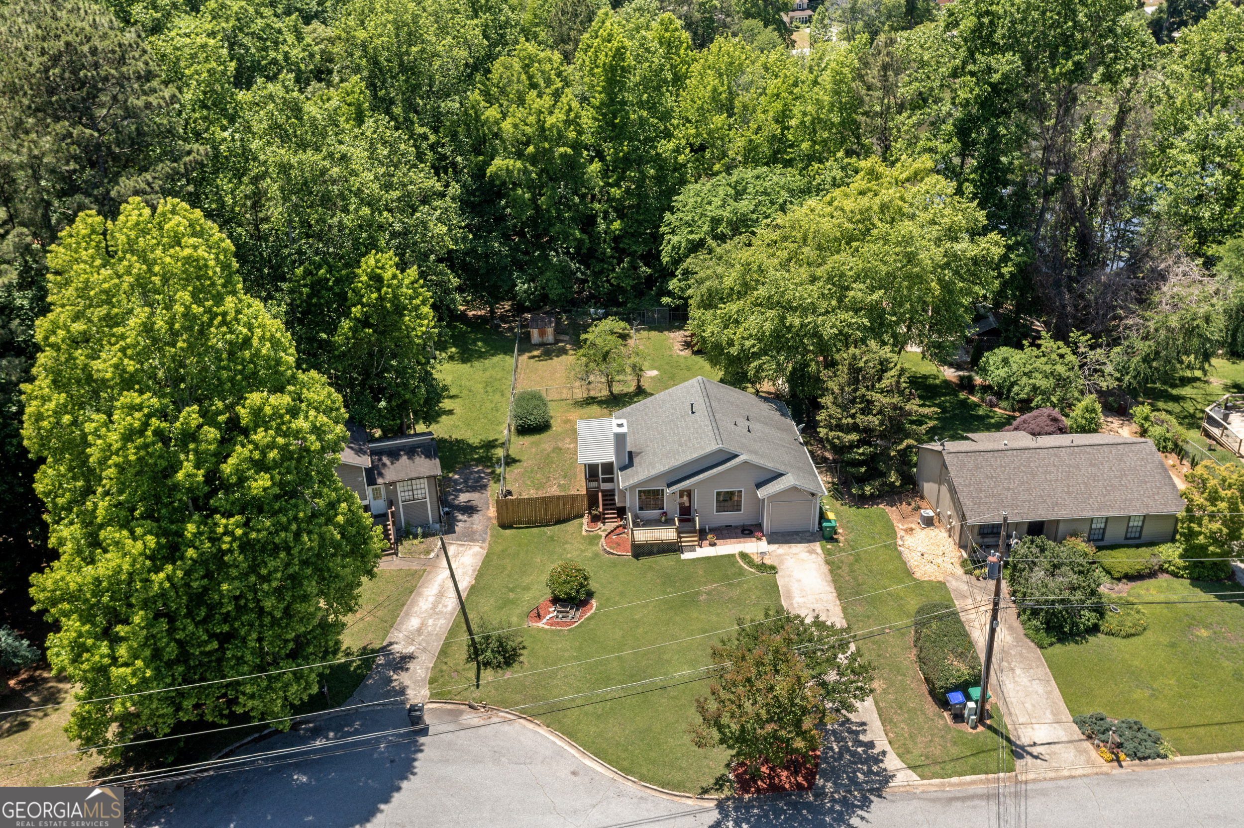 3366 Highland Pine WAY