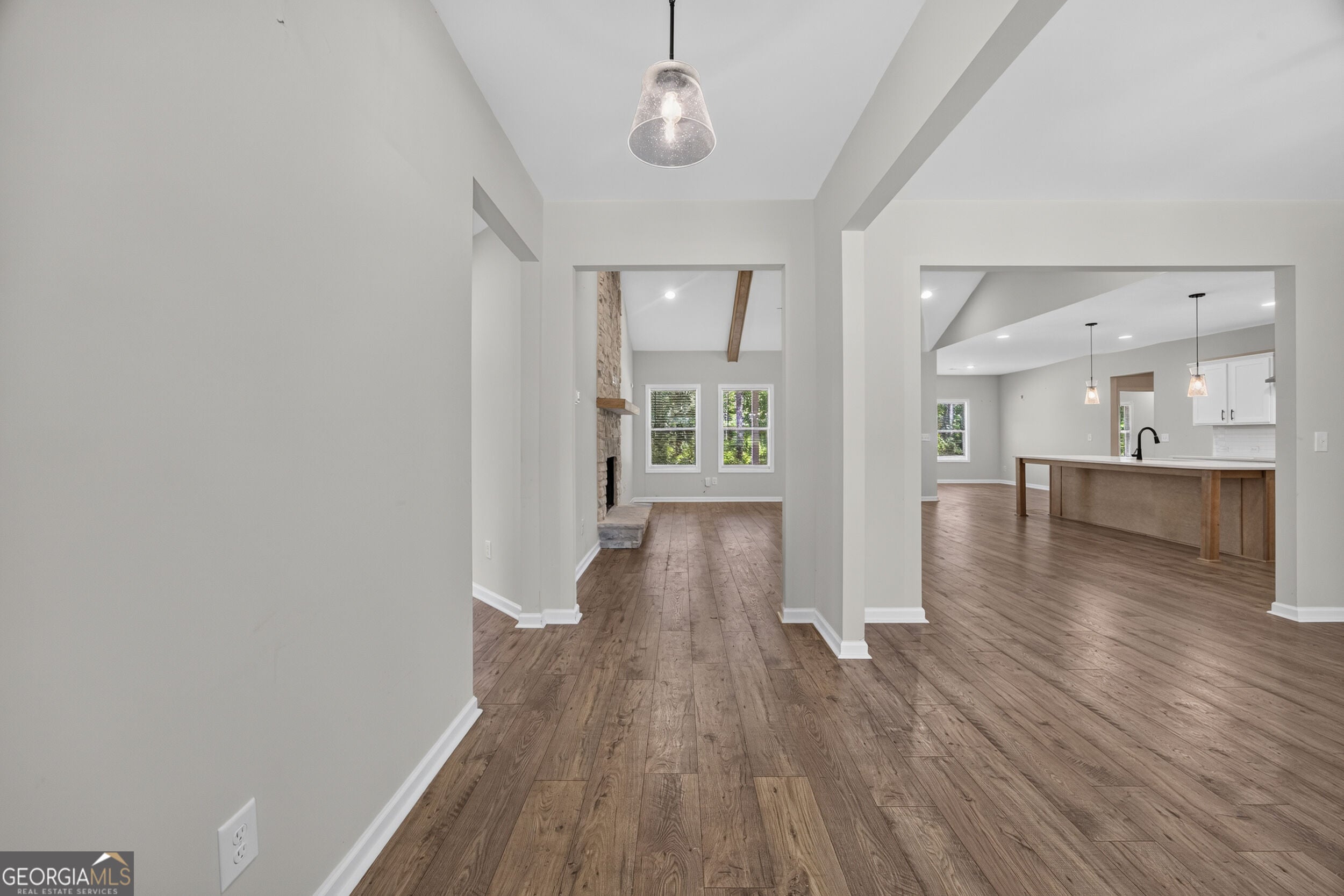 246 Field RD