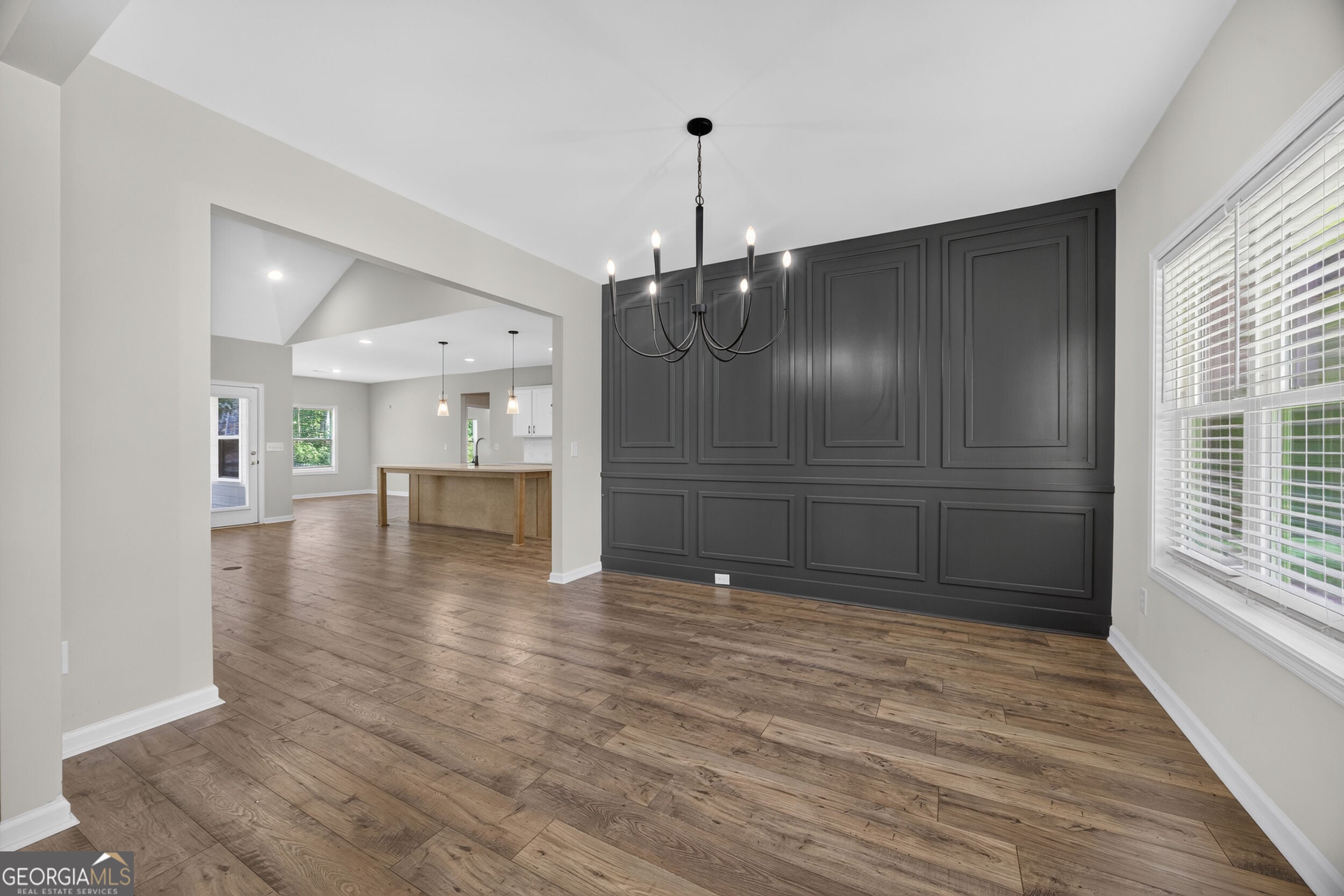 246 Field RD