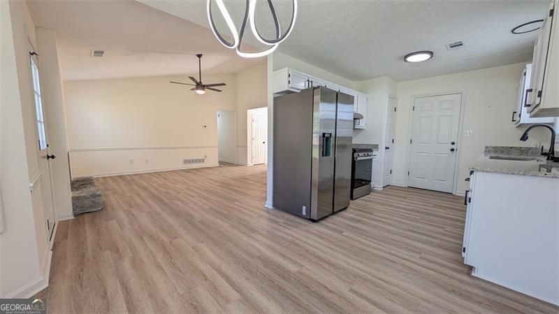 5748 Meadow