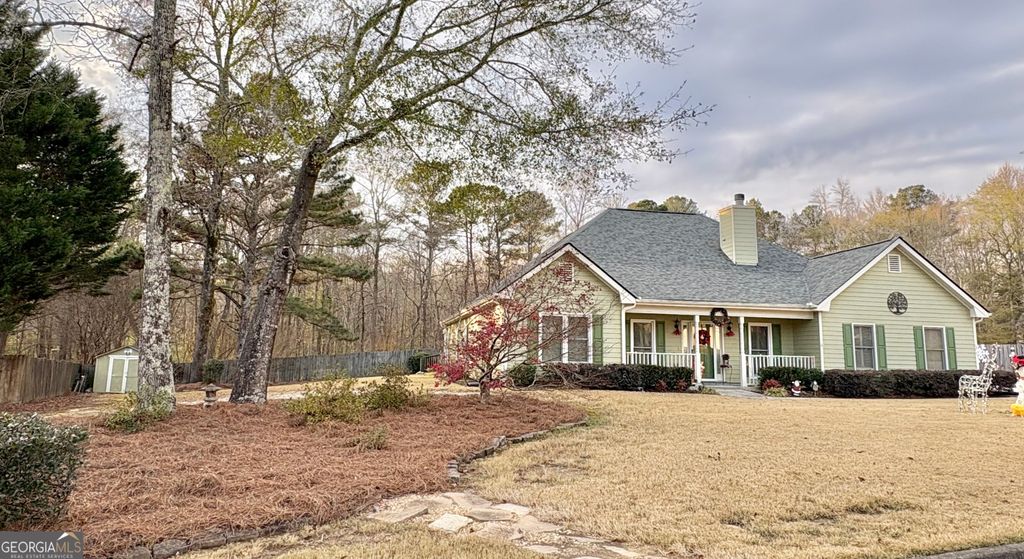 Photo of 770 Hunters Lane, Loganville, GA 30052 (MLS # 10656189)
