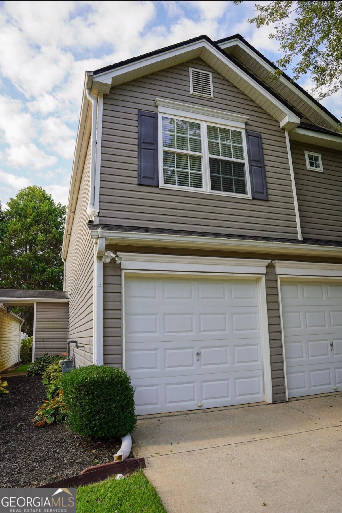 5520 Mountain Top Place