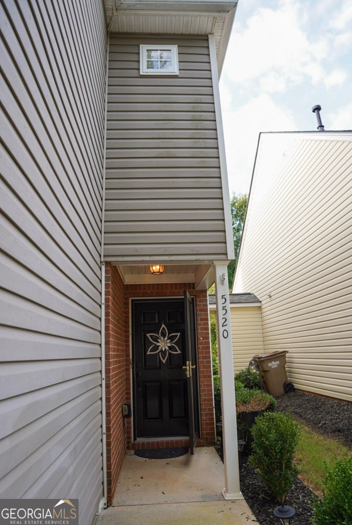 5520 Mountain Top Place