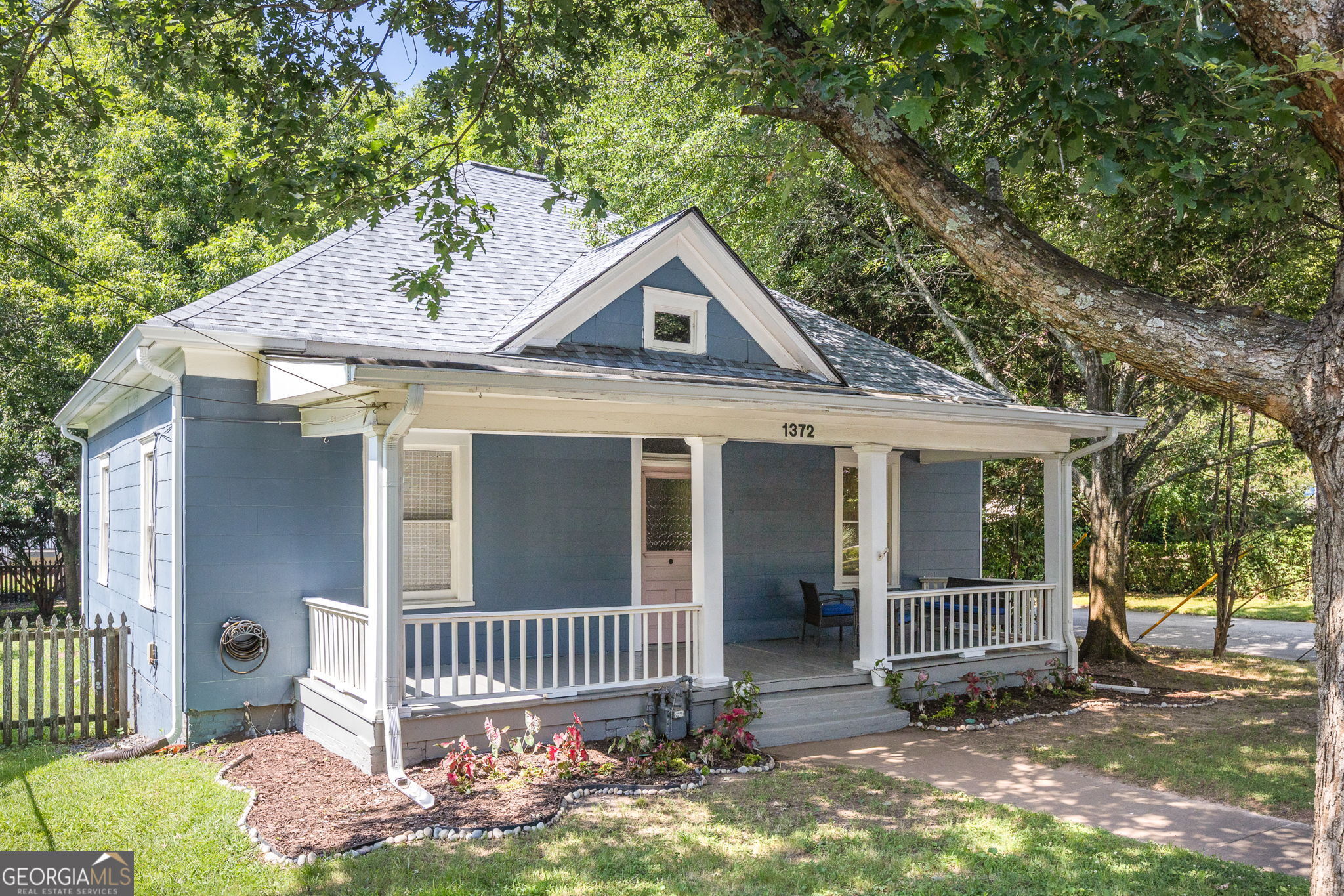 1372 Wadley AVE