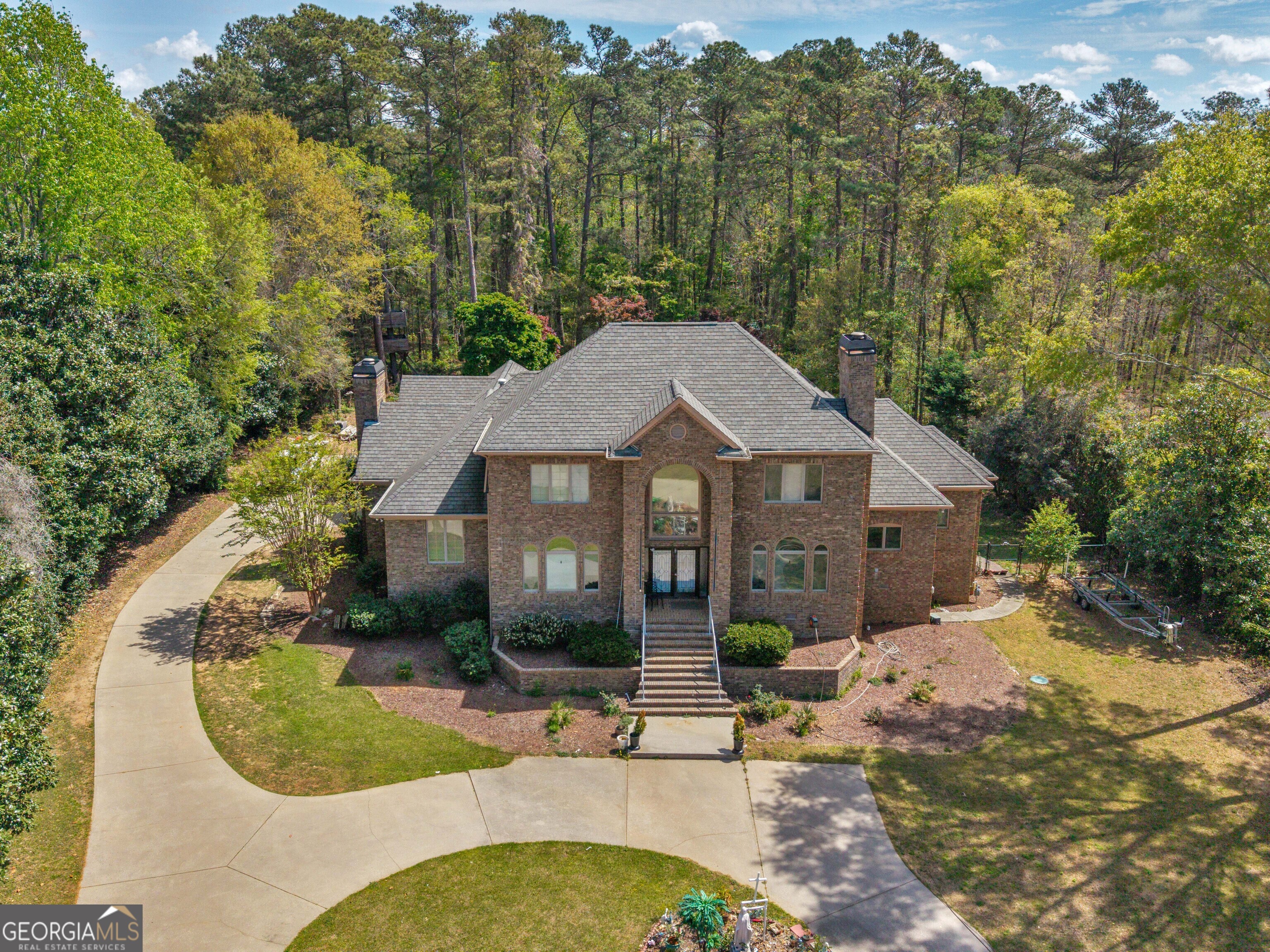 2033 Pine Forest TRL
