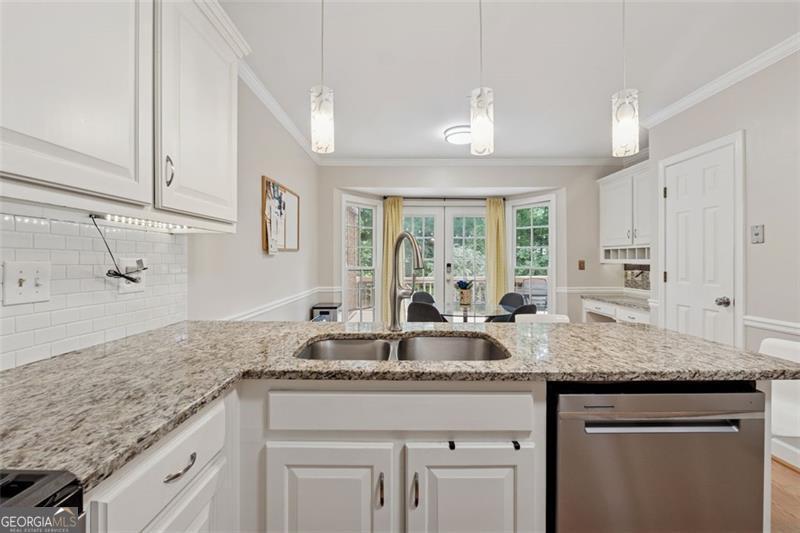 ASHLEY HALL - Residential
