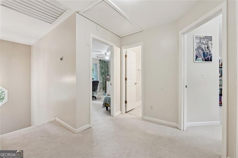 ASHLEY HALL - Residential