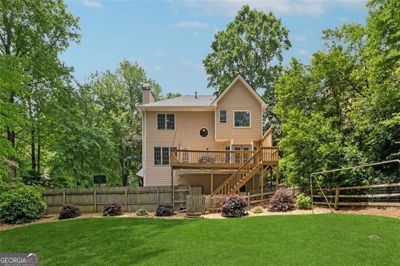 ASHLEY HALL - Residential