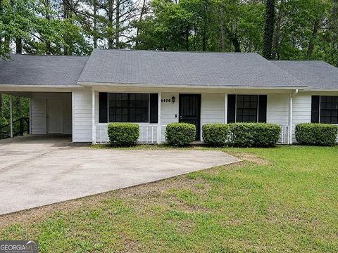 Photo of 6454 W Fayetteville Road, Riverdale, GA 30296 (MLS # 10774651)