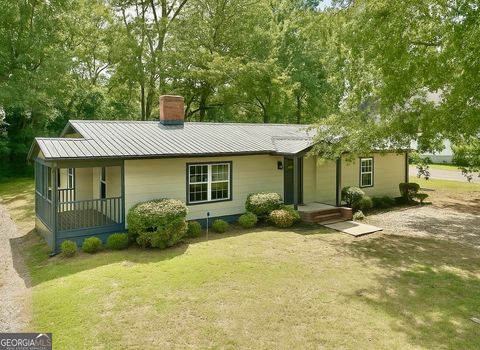 127 Holly ST Social Circle GA 30025