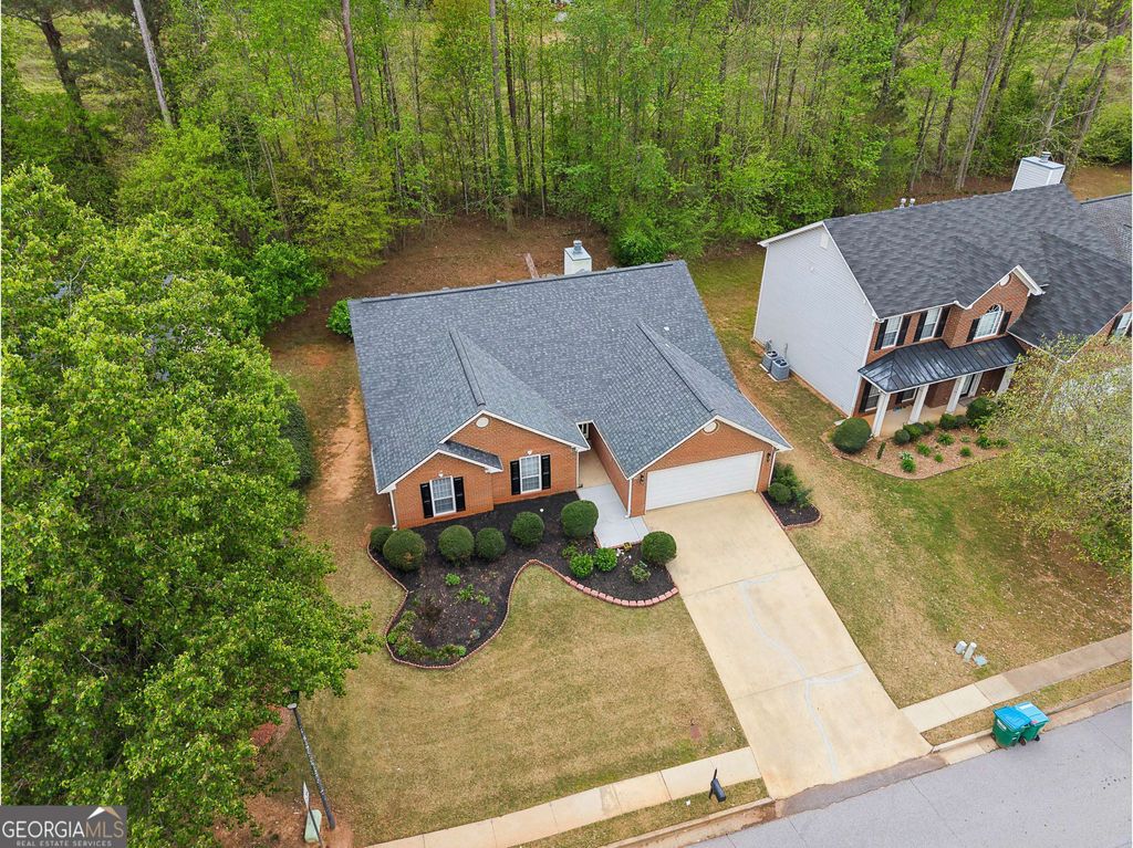Photo of 1316 Mandalay Court SW, Lilburn, GA 30047 (MLS # 10776192)