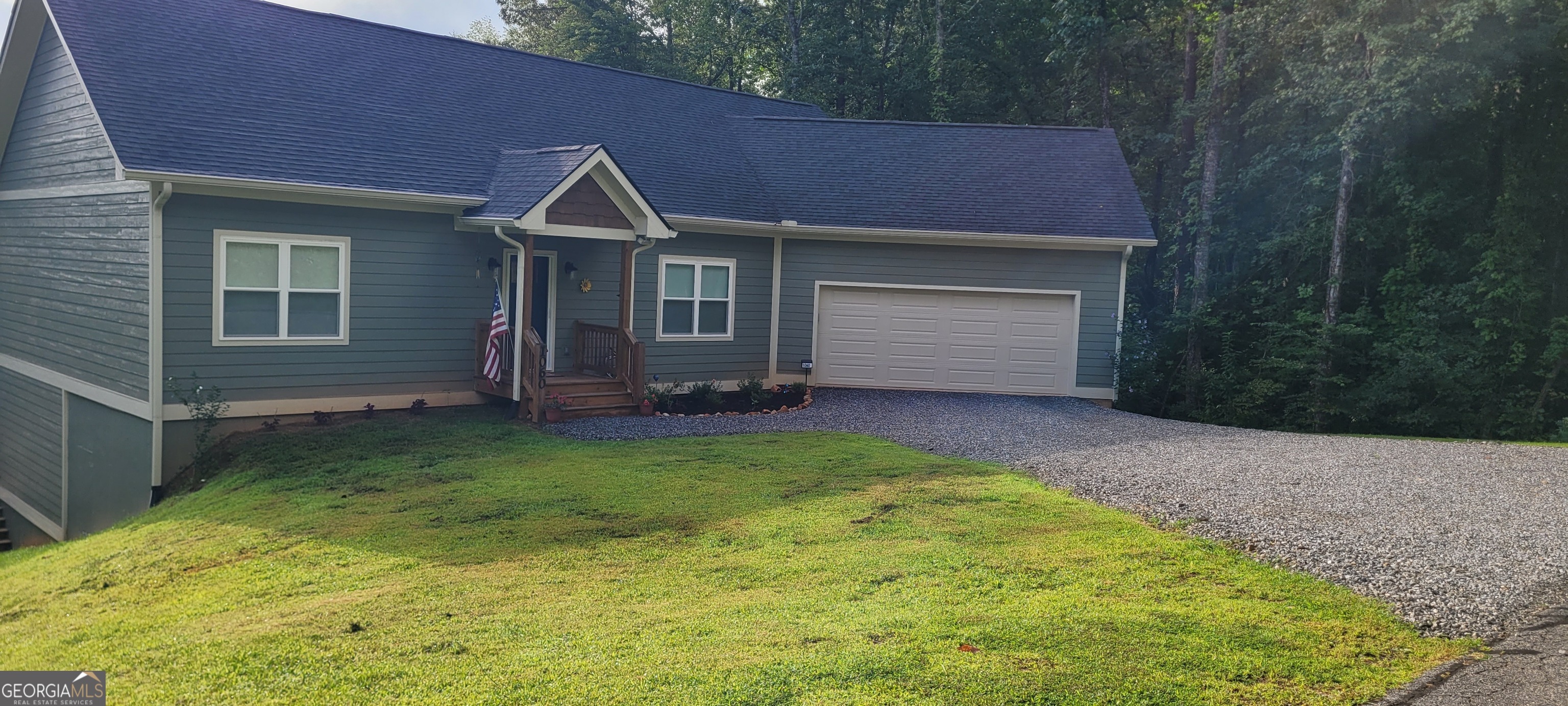 1060 Chatuge Village CIR