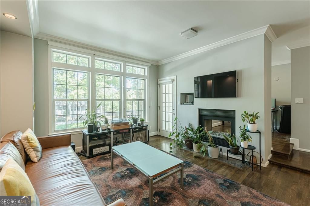 240 Renaissance PKWY NE 113