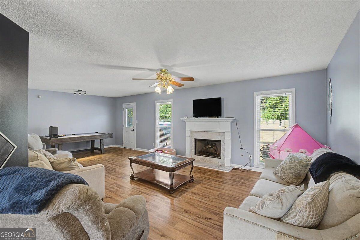 65 Windmill DR SE