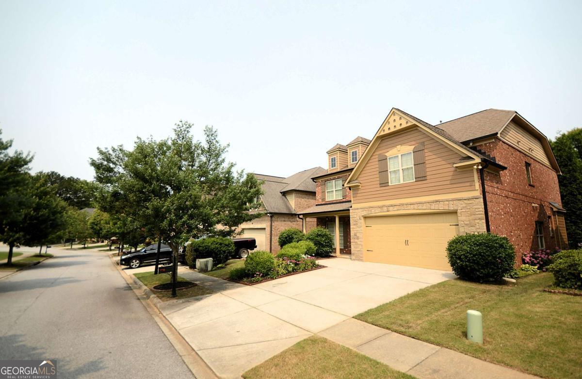 560 Tuscany Walk LN