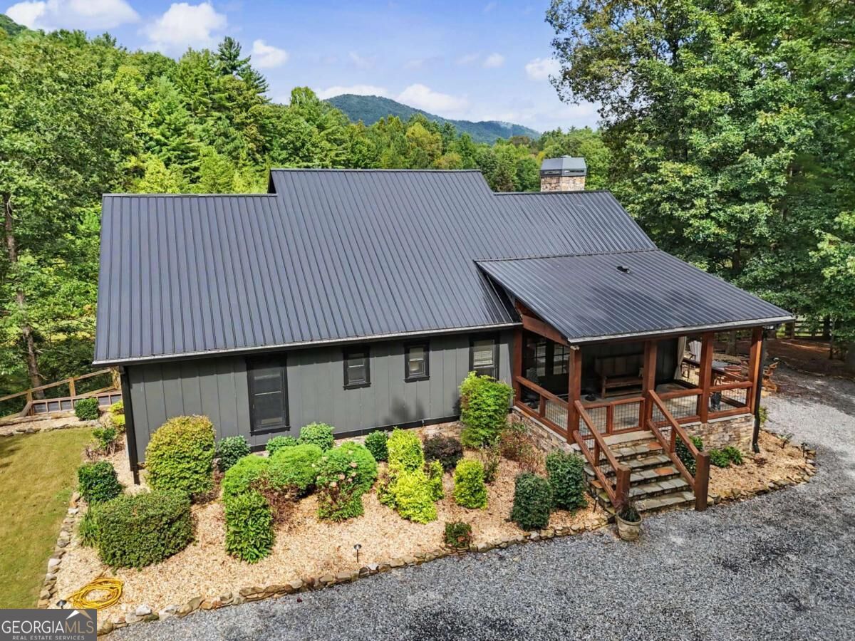 3469 Tails Creek Church RD