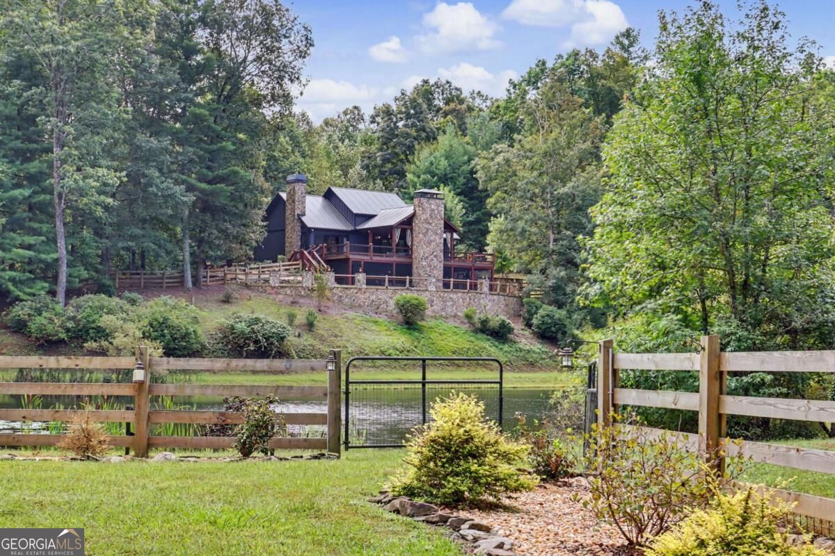 3469 Tails Creek Church RD