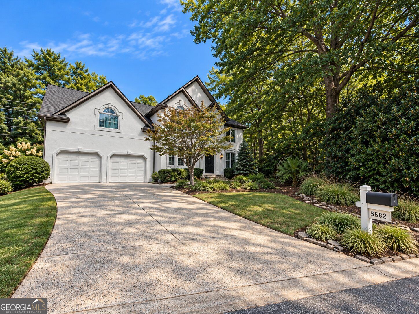 5582 Fallsbrook TRCE NW