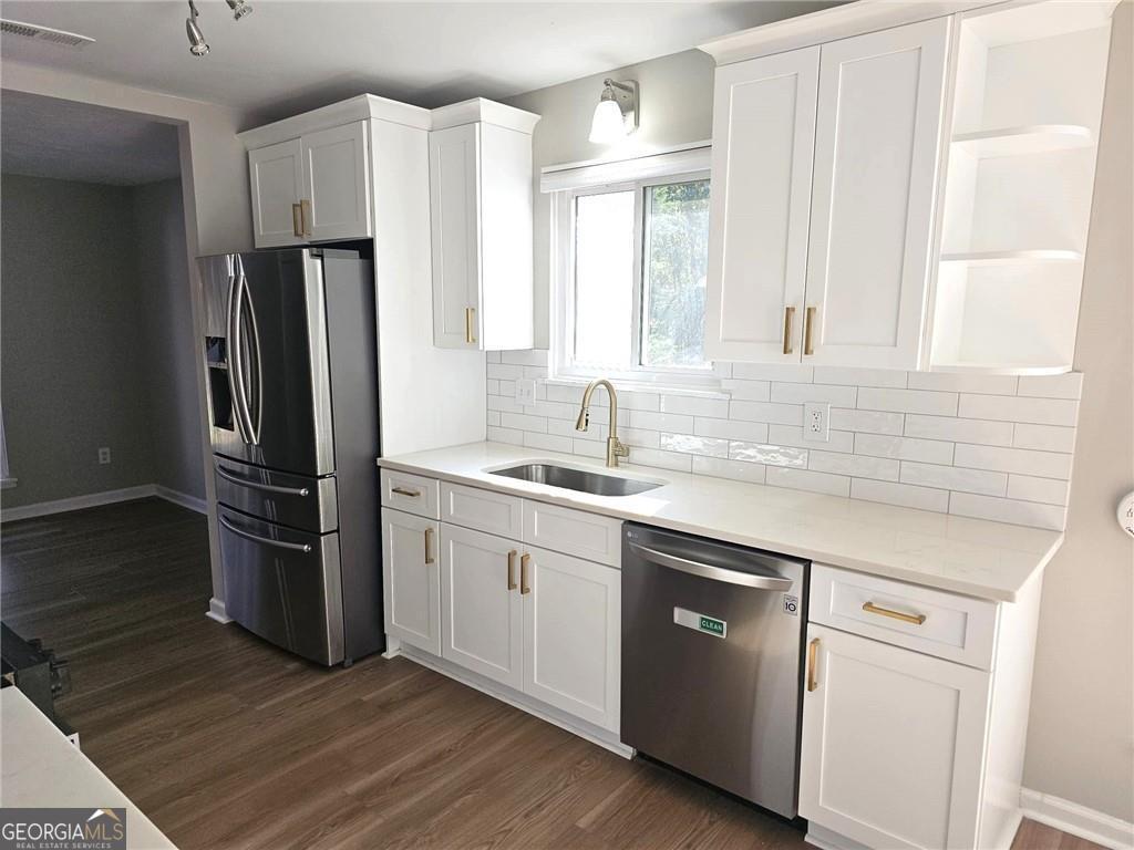 Woodland Hills - Residential