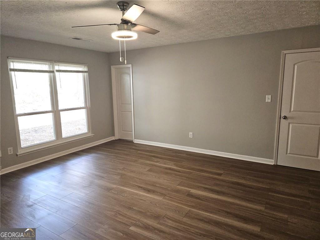 Woodland Hills - Residential