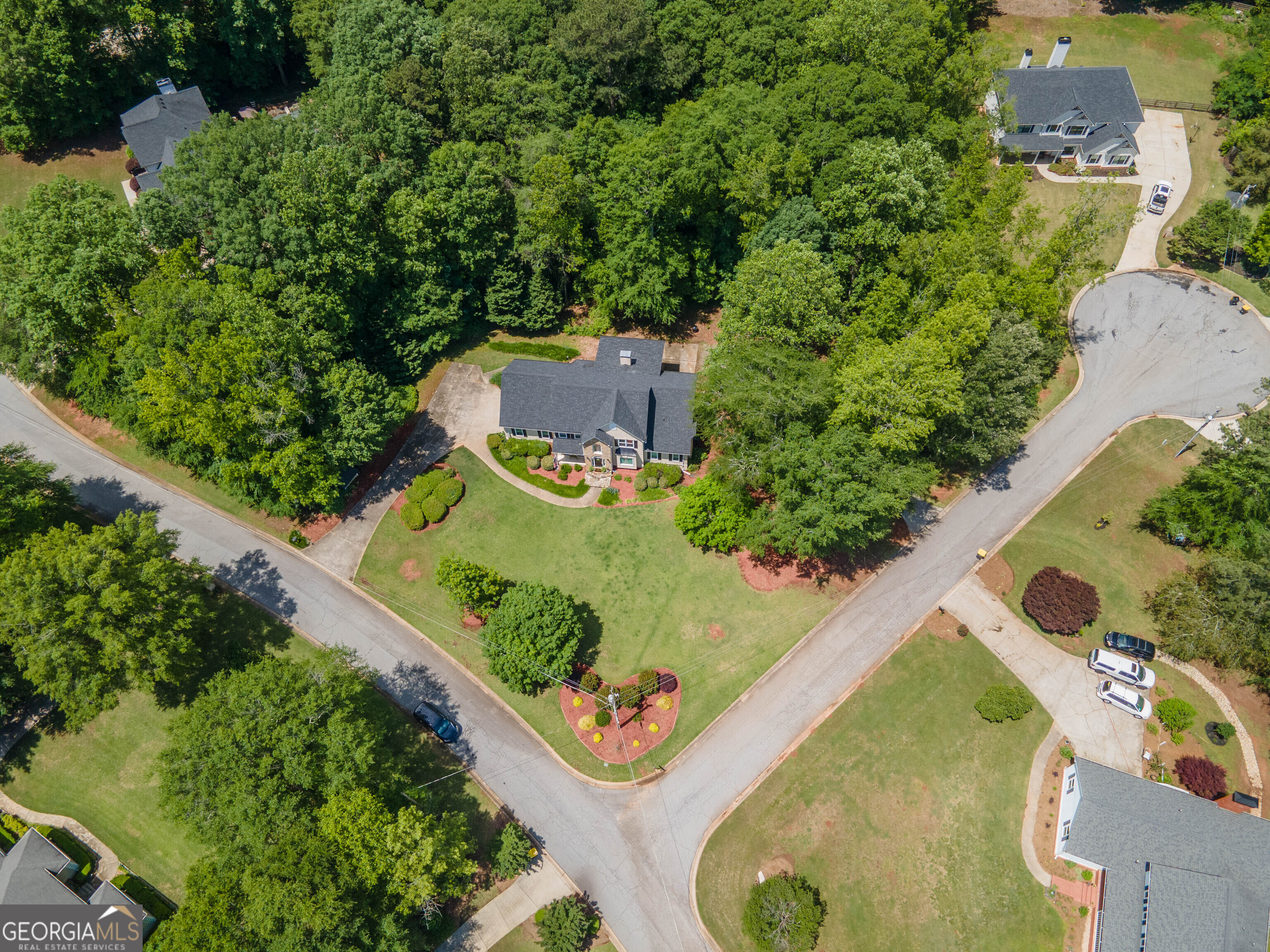 145 Hideaway DR