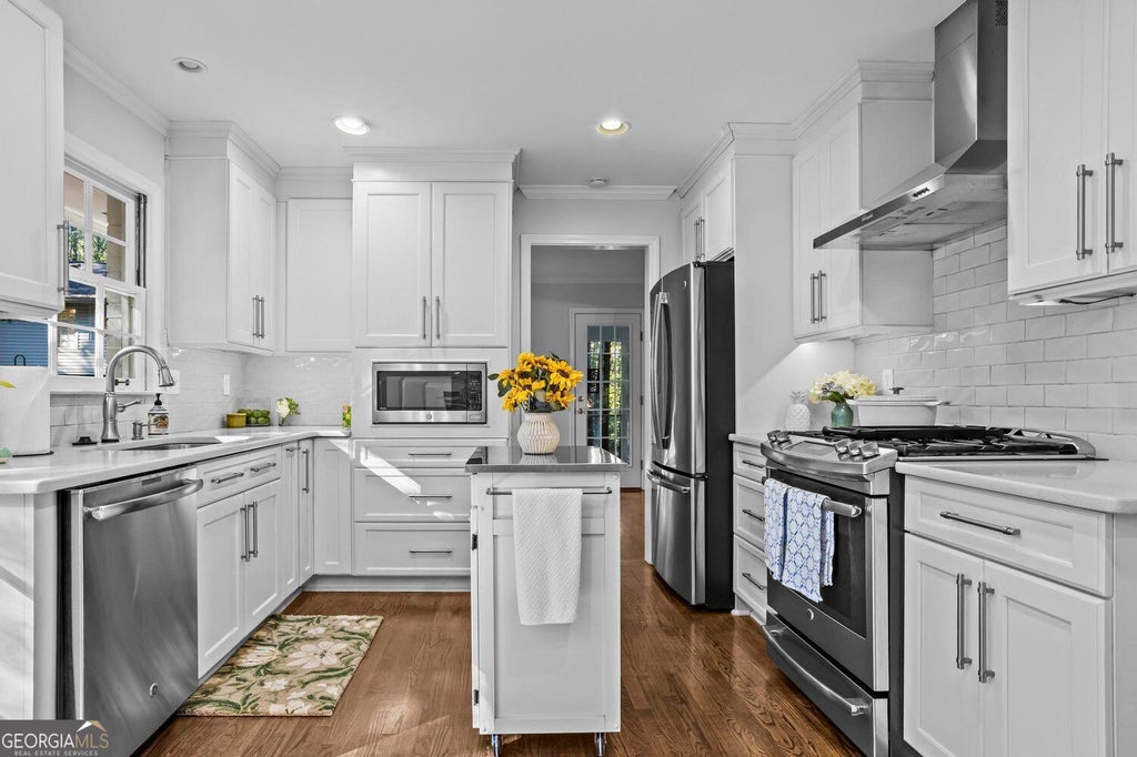Photo of 1711 Barkston Court, Atlanta, GA 30341 (MLS # 10878153)