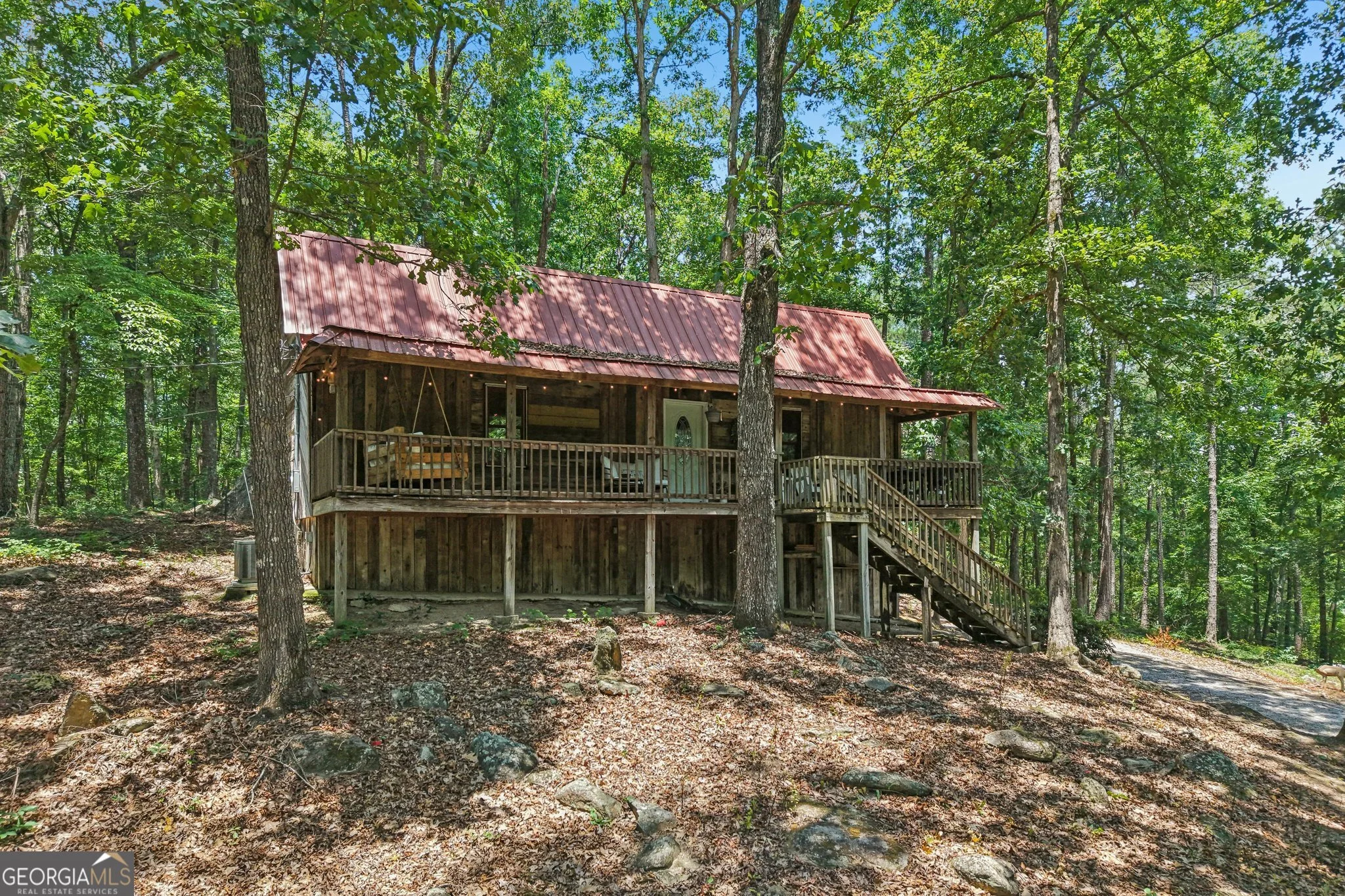 15 Rustica Drive