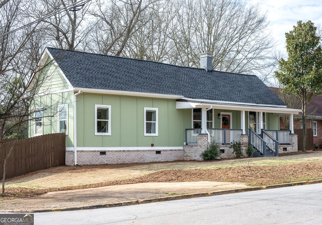 Photo of 390 Athens Avenue, Athens, GA 30601 (MLS # 10703127)