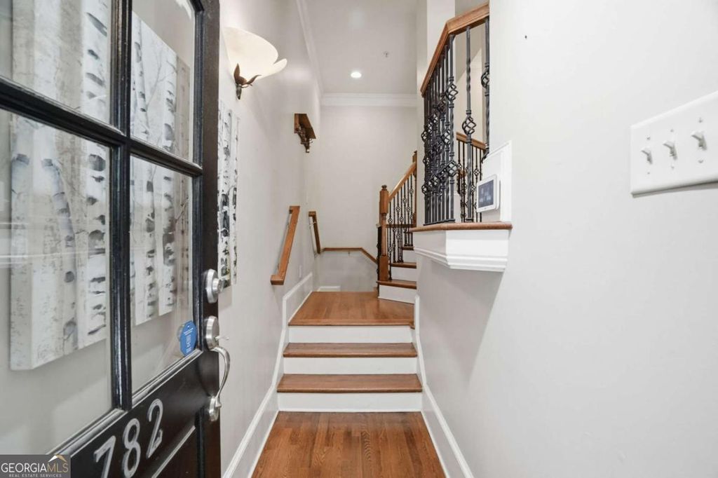 Photo of 782 Clifton Heights Lane NE, Atlanta, GA 30329 (MLS # 10729997)