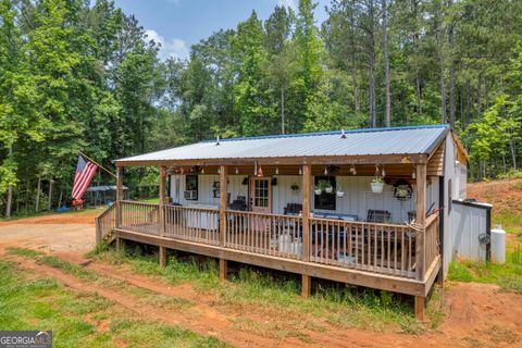 6160 Campbellton Redwine RD Chattahoochee Hills GA 30268