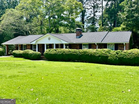 201 Glen Iris DR Monroe GA 30655