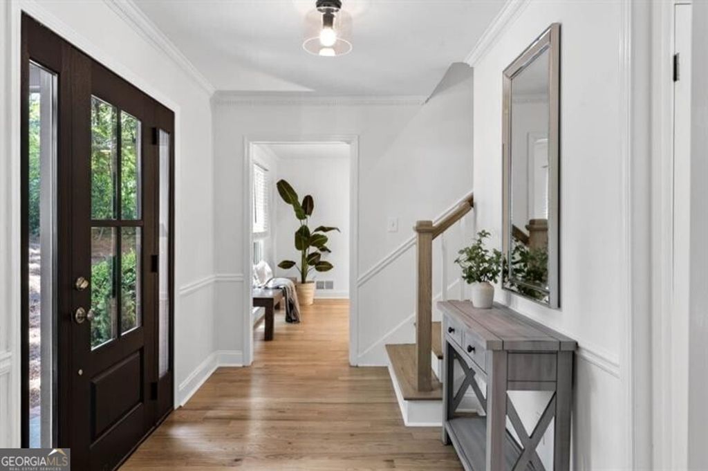 Photo of 330 High Brook Drive, Atlanta, GA 30342 (MLS # 10739126)