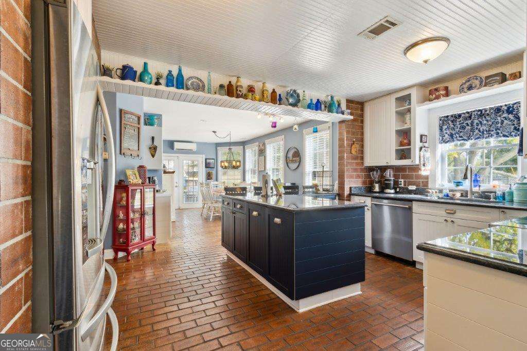 1432 Perkins RD