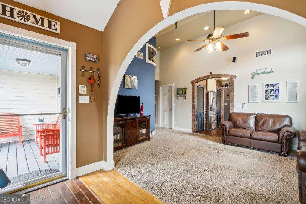 1432 Perkins RD