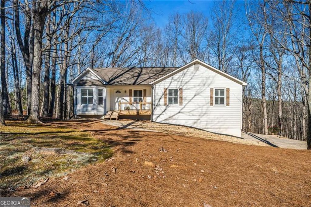 Photo of 880 White Stag Lane, Canton, GA 30115 (MLS # 10672692)