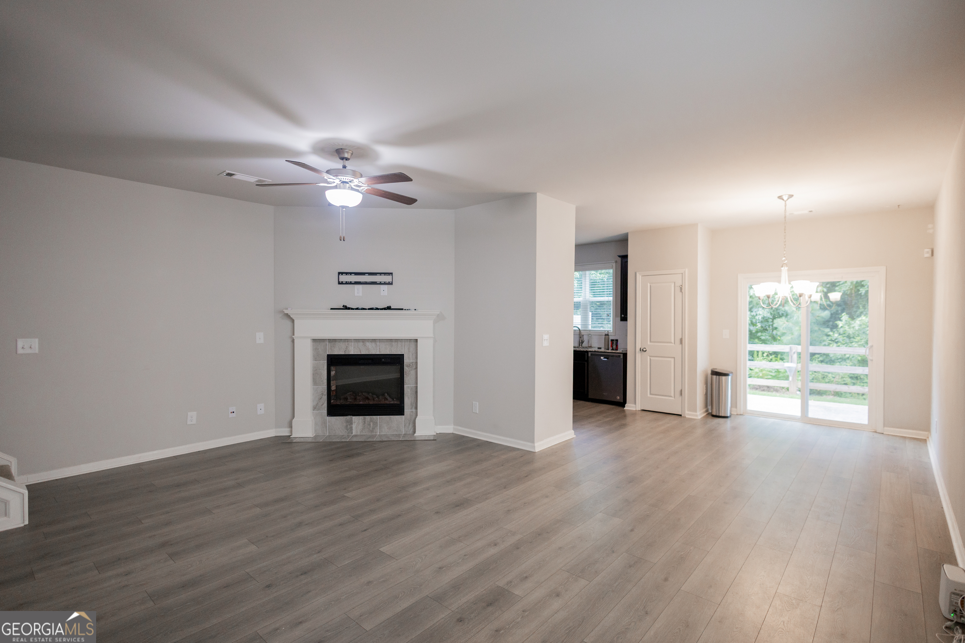 4727 Beacon Ridge LN