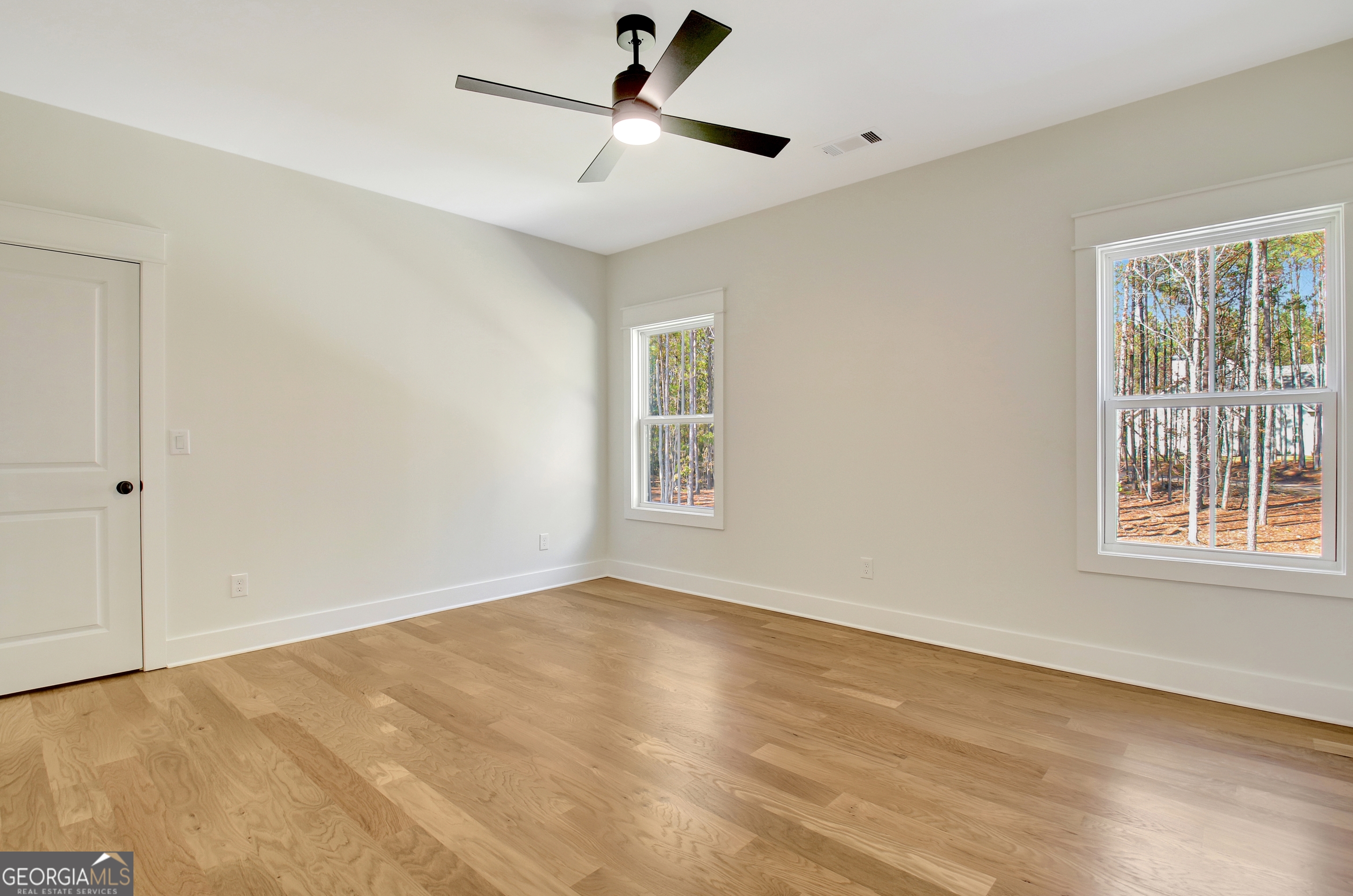 Sharpsburg, Georgia 30277, United States, 4 Bedrooms Bedrooms, ,4 BathroomsBathrooms,Residential,Active,171177