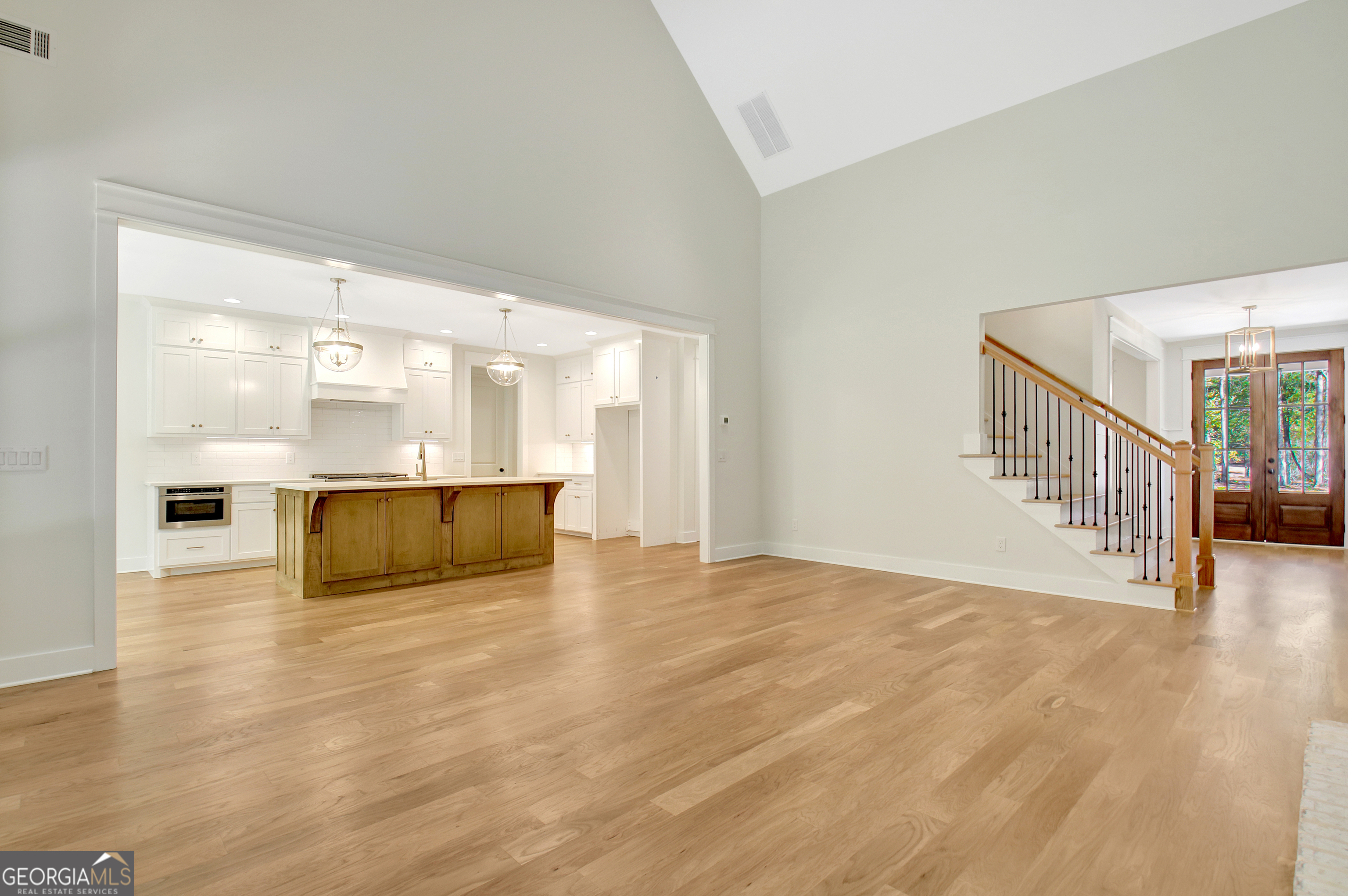 Sharpsburg, Georgia 30277, United States, 4 Bedrooms Bedrooms, ,4 BathroomsBathrooms,Residential,Active,171177