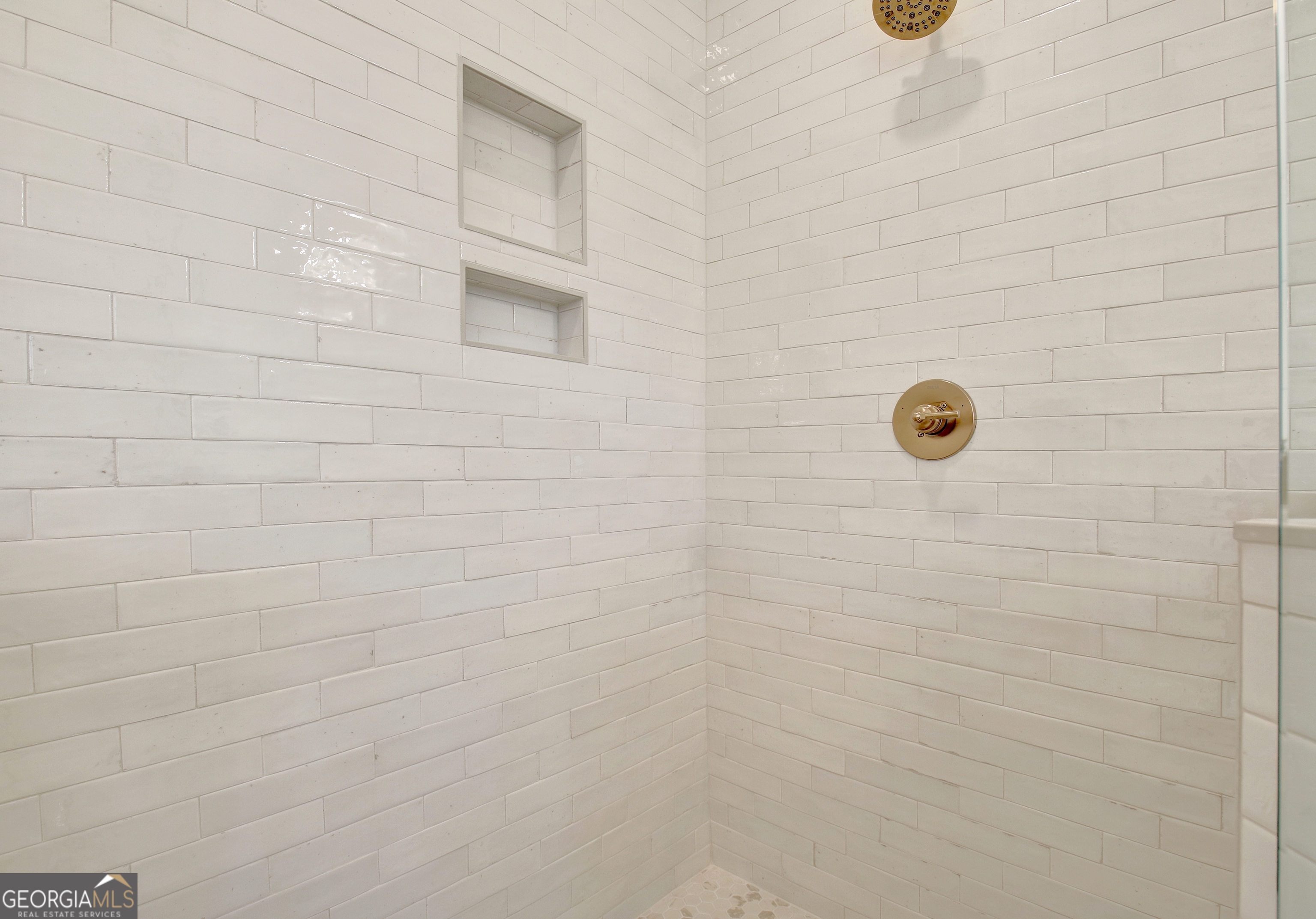 Sharpsburg, Georgia 30277, United States, 4 Bedrooms Bedrooms, ,4 BathroomsBathrooms,Residential,Active,171177