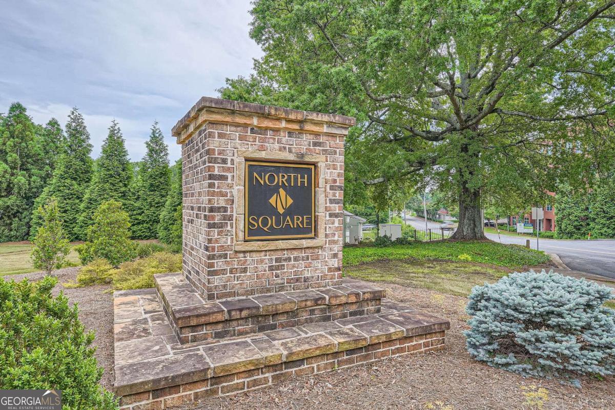 North Square - Residential