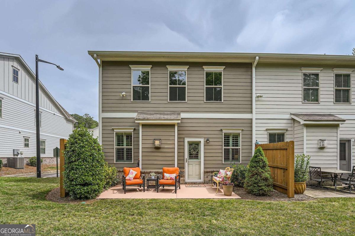 North Square - Residential