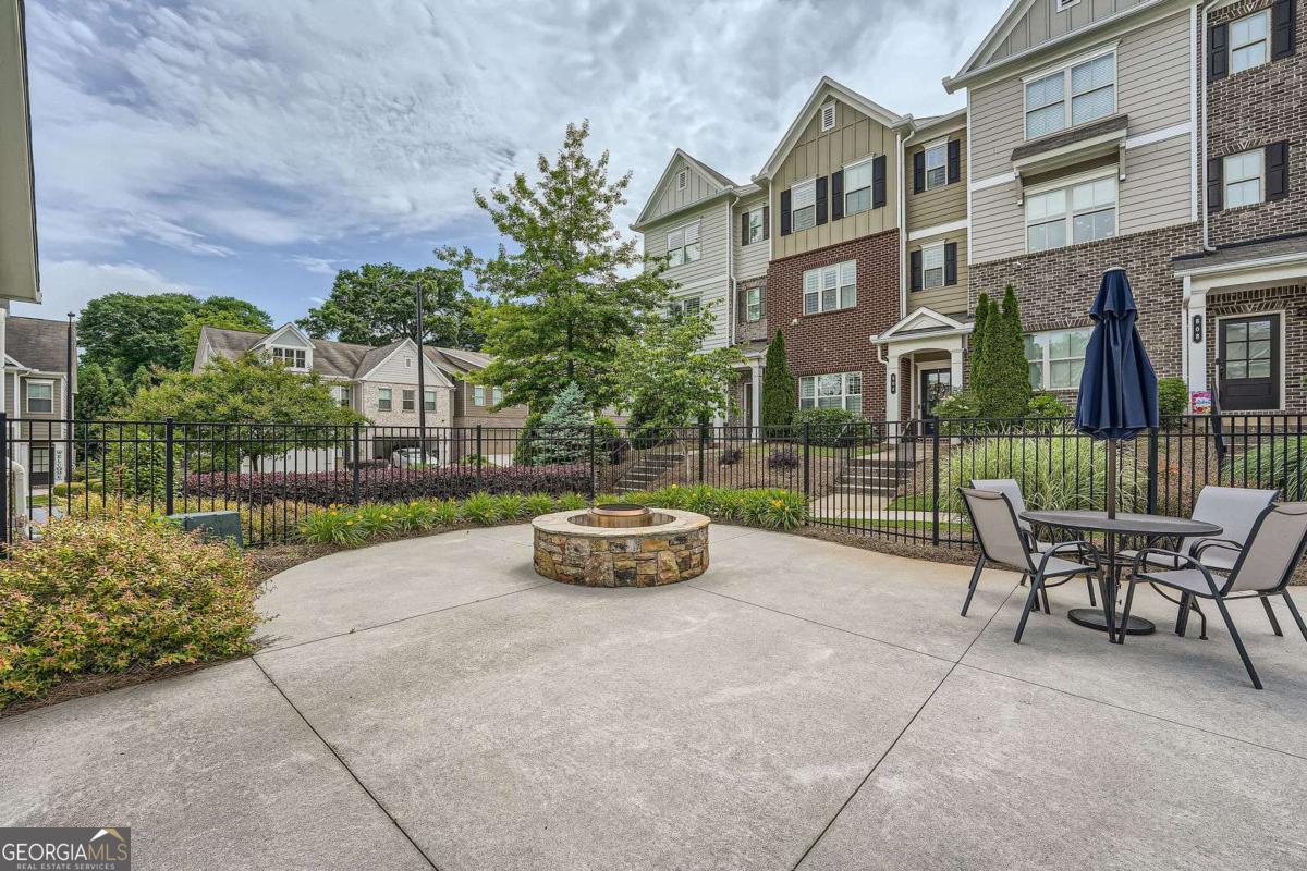 North Square - Residential
